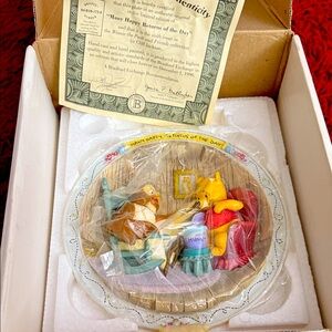 Winnie the Pooh Collectible Plate